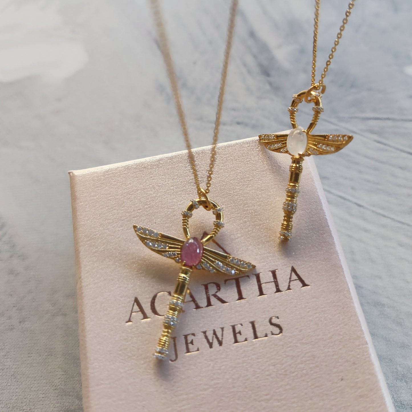 Doğal taşlı Ankh Kolye