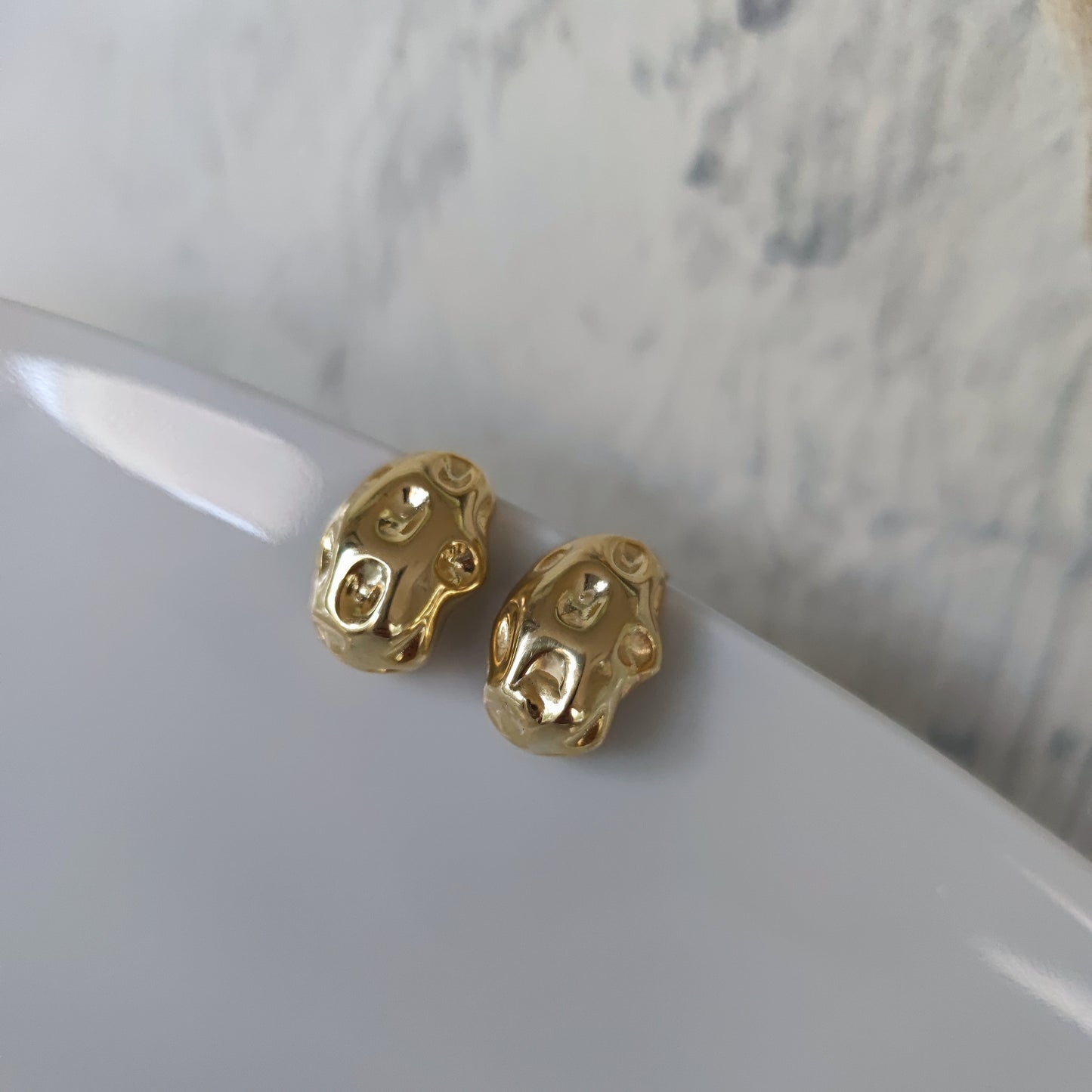 Soyut Tasarım Küpe