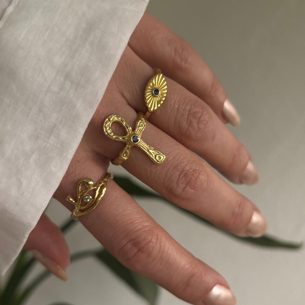 Ra'nın Gözü Yüzük